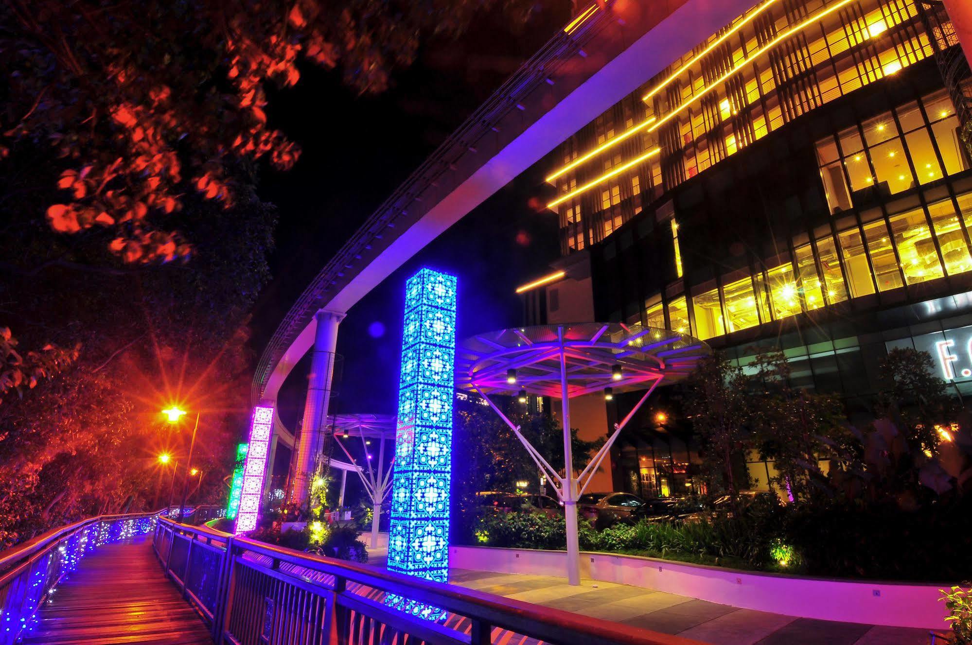 The Shore Hotel & Residences Malacca Exterior foto